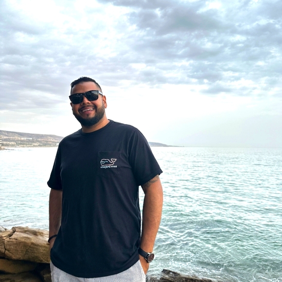 Meet your Posher, Reeshad - Picture 1 of 2